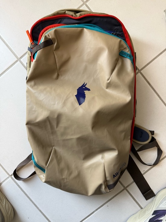 cotopaxi Handbags - Cotopaxi Allpa 28 coyote